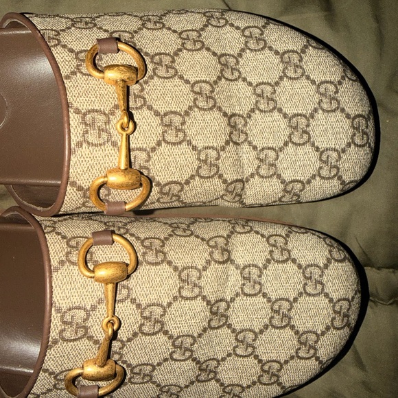 Gucci GG Supreme Horsebit Mules - Picture 7 of 7